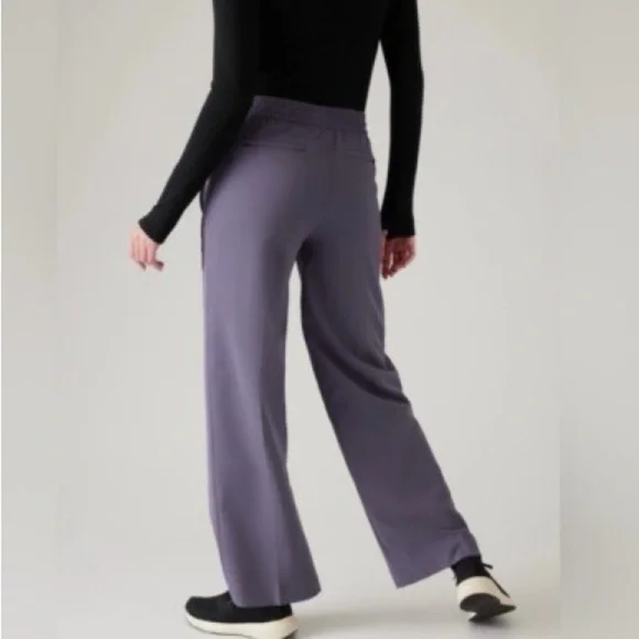 NWOT Athleta Stride Wide Leg Pants – Nightfall Purple Size Small - Picture 2 of 15